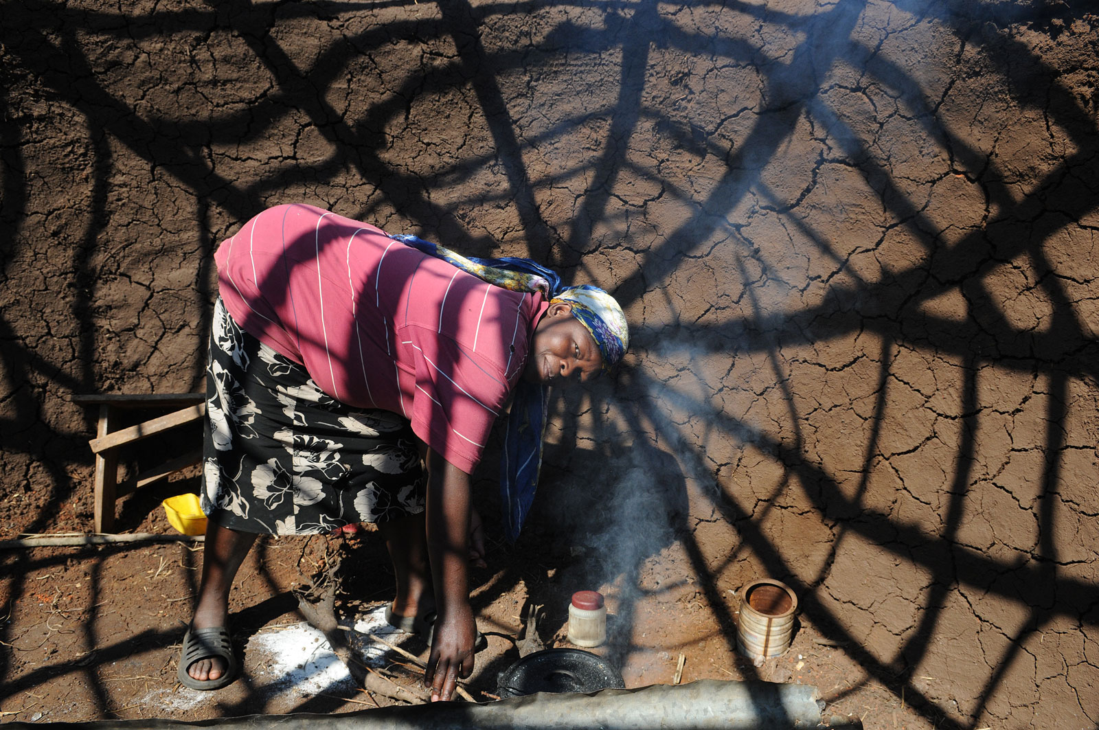 Vrouw in Zuid-Afrika - Tom van der Leij